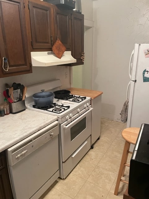 Building Photo - 120 Bailey Ave Unit 1R