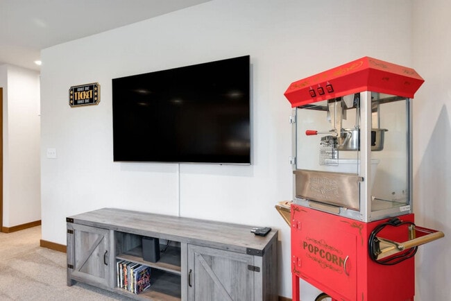 Photo - 1519 S Washington St Unit ID1231212P