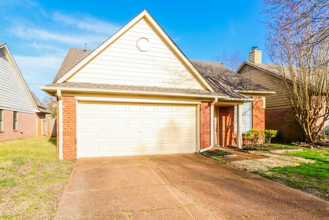 Photo - 2268 Lake Hill Ct