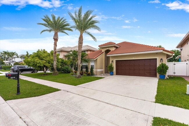 Photo - 10112 Aqua Vista Way