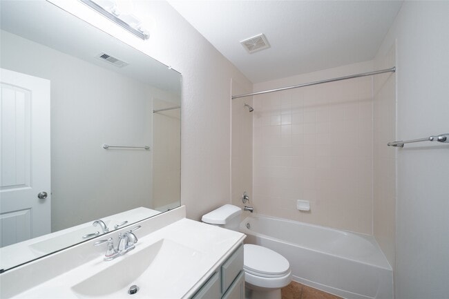 Photo - 12206 Cove Bluff Ct