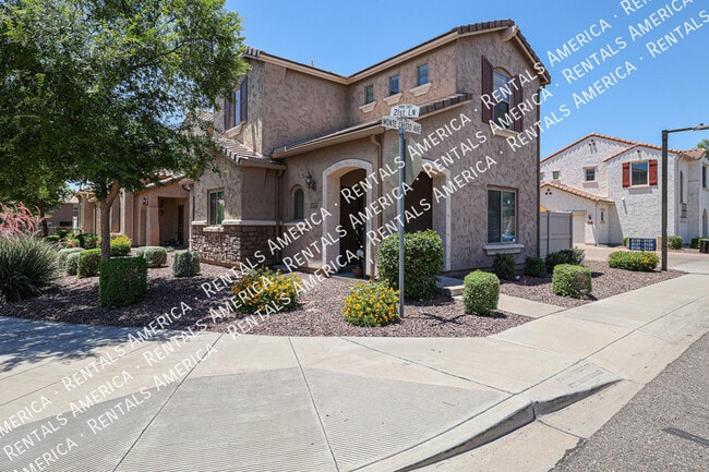 Photo - 2127 W Monte Cristo Ave