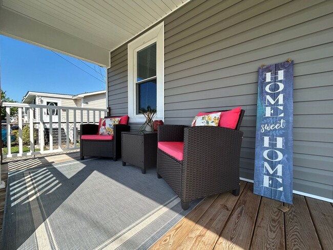 Photo - Welcome to this charming 3 bedroom home in Suffolk "ASK ABOUT OUR ZERO DEPOSIT"