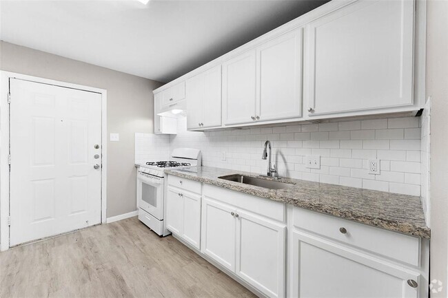Building Photo - 3430 Sockwell Blvd Rental