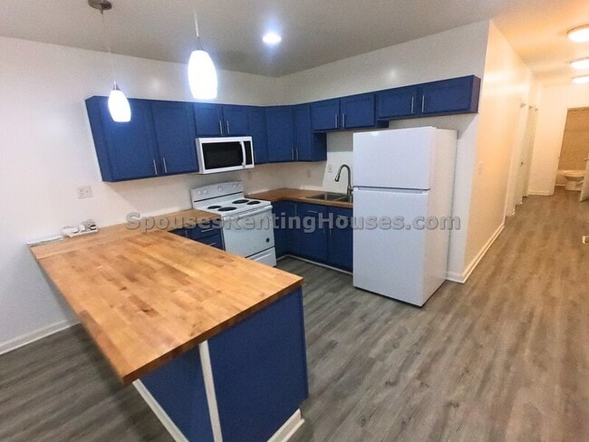 Photo - 3706 N Kenwood Ave