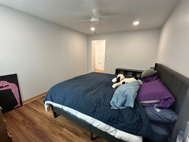 Photo - 137-141 N Franklin St