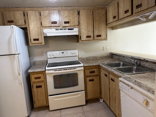 Photo - 3527 NW 114th Terrace