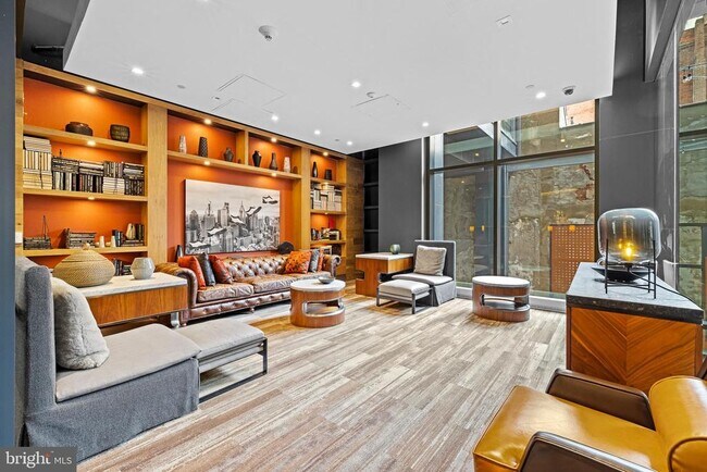 Photo - 1213 Walnut St Unit 1909