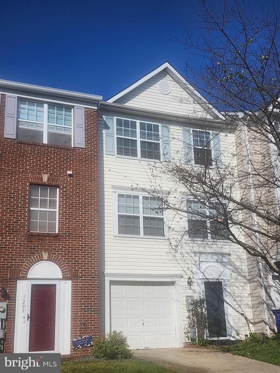 Building Photo - 3211 Halcyon Ct Rental