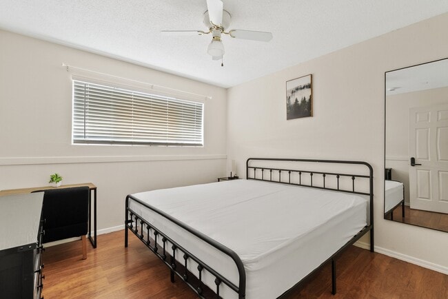 Photo - 3120 W Bloomfield Rd