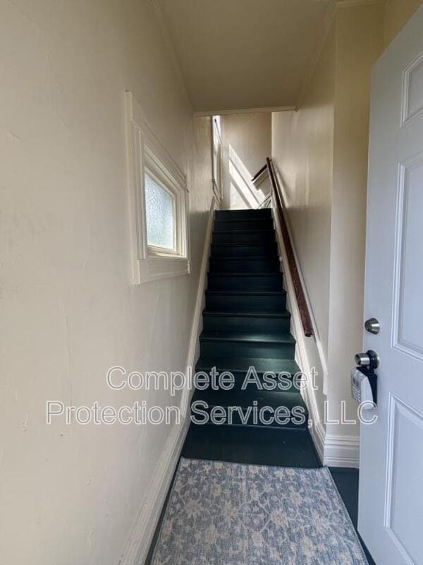 Photo - 114 1/2 I St
