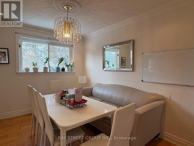 Photo - 210 Shaughnessy Blvd