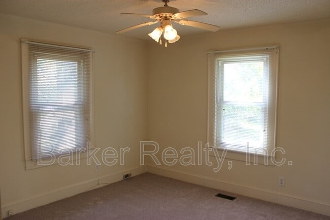 Photo - 3107 N New Hope Rd