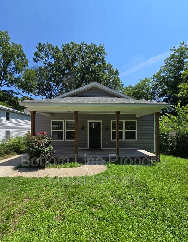 Photo - 51 Hawthorne St SW