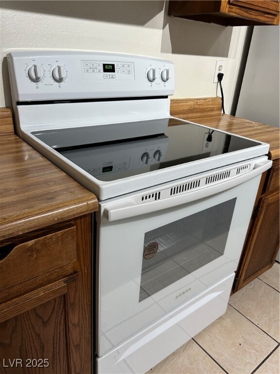 Photo - 1381 E University Ave. Unidad 306