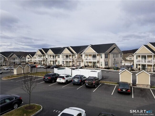 Photo - 424 Center Meadow Ln Unit 424