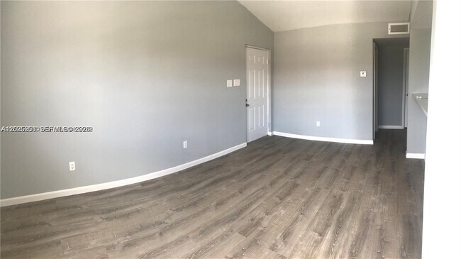 Photo - 15285 SW 107th Ln Unit 206