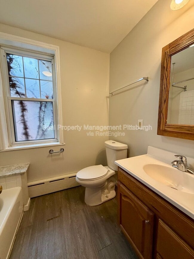 Photo - 5550 Wilkins Ave