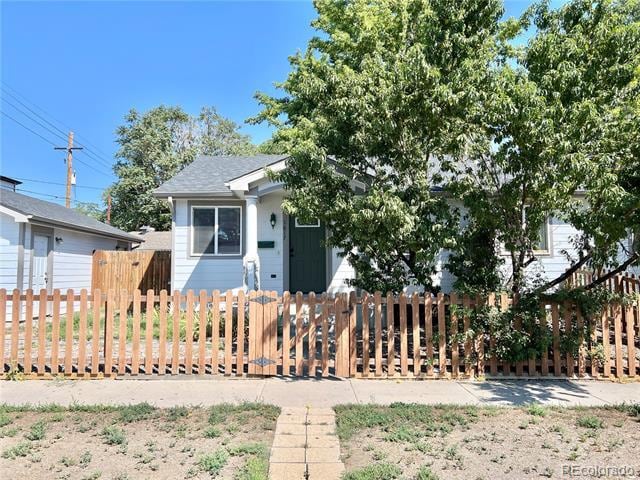 Photo - 1617 W 39th Ave