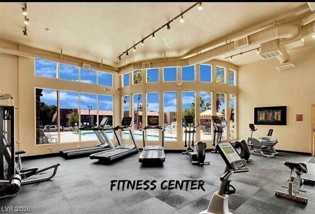 Photo - 5044 River Glen Dr Unidad 148