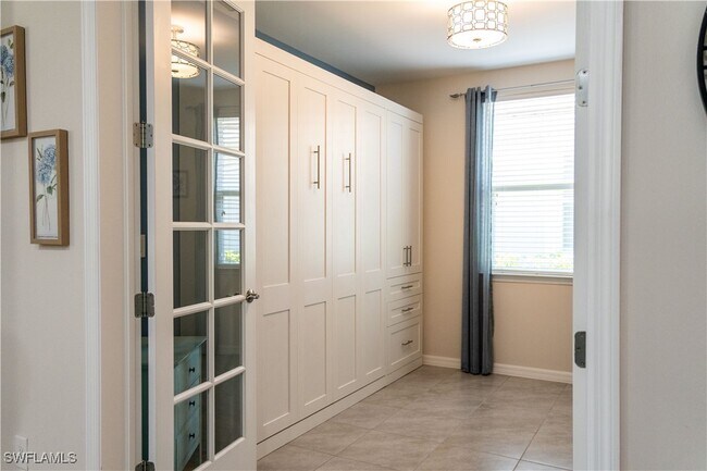 Photo - 14888 Edgewater Cir