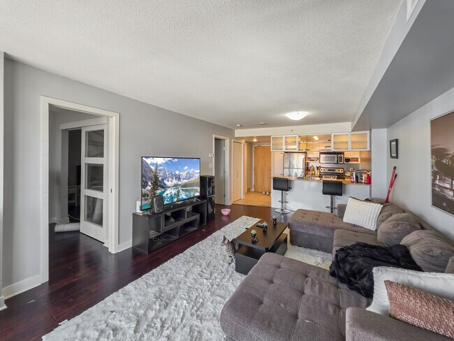 Photo - 1110-1111 11 St SW Unit 705