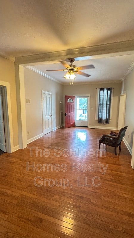 312 Lynn Ave