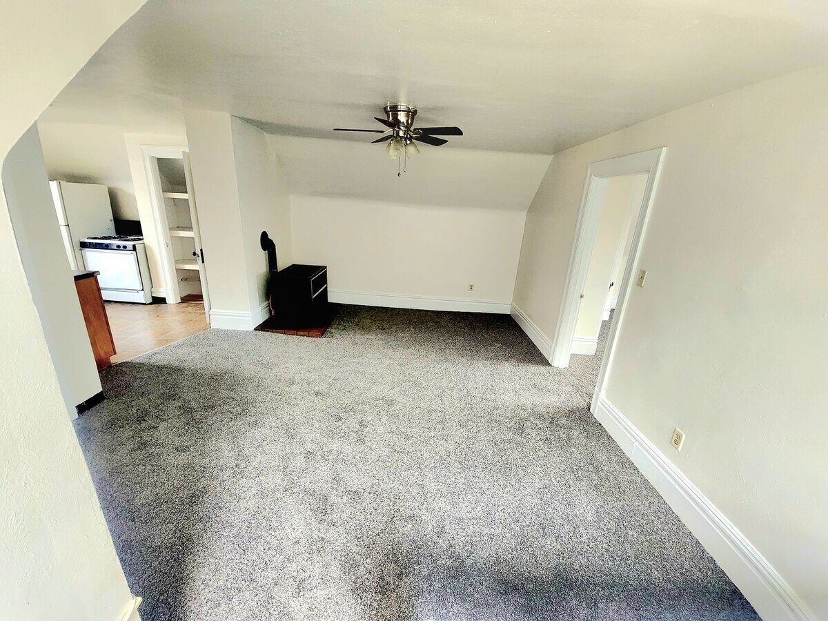 Photo - 44 Kendall Ave Unit 1