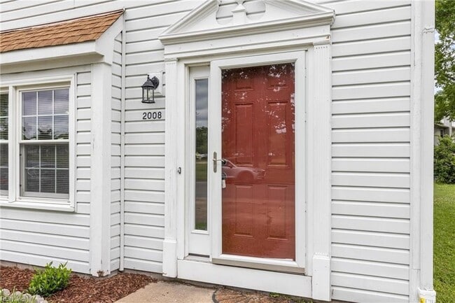 Photo - 2008 Fawnwood Common