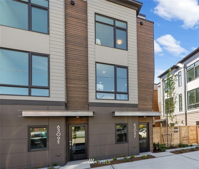 Photo - 6309 9th Ave NE