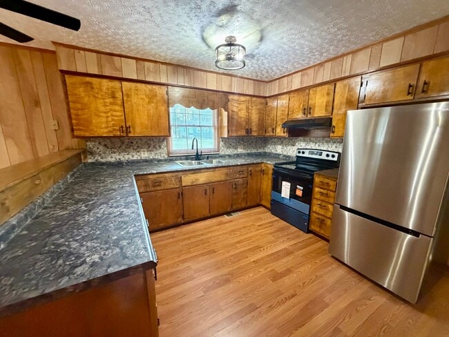177 Staunton River Rd