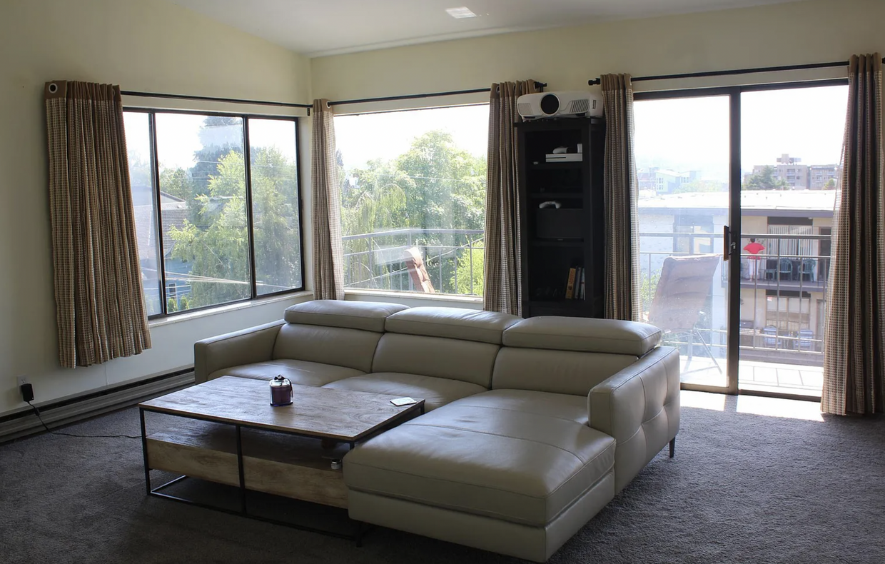 Photo - 6200 24th Ave NW (Seattle, WA)