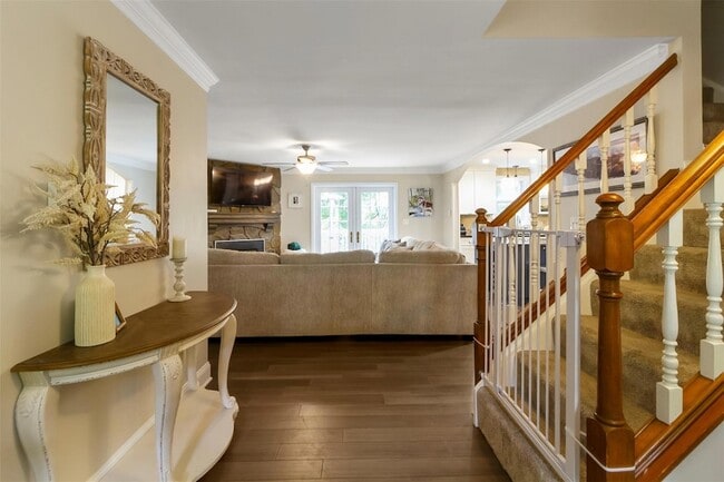 Photo - 4 Plum Tree Ct