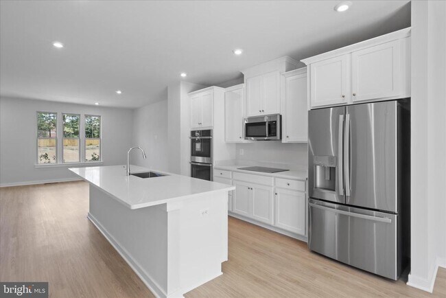 Photo - 208 Chianti Ter SE