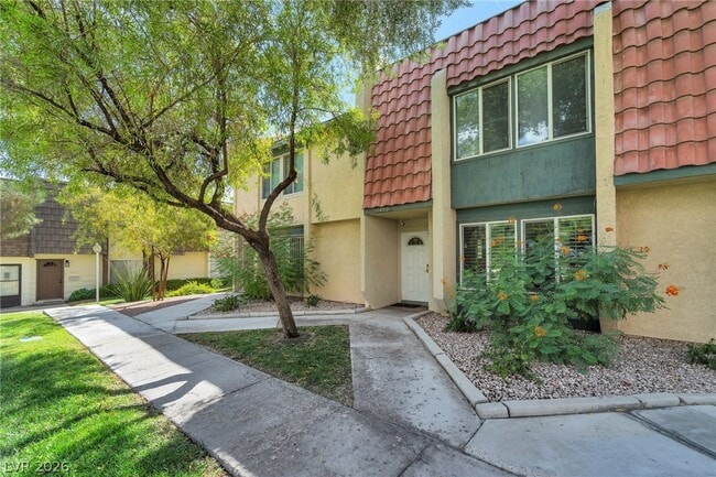 Photo - 3472 Townhouse Dr