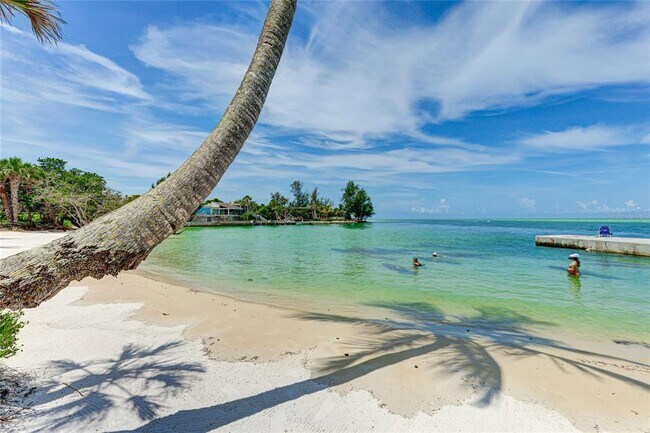 Photo - 11 Sandy Cove Rd