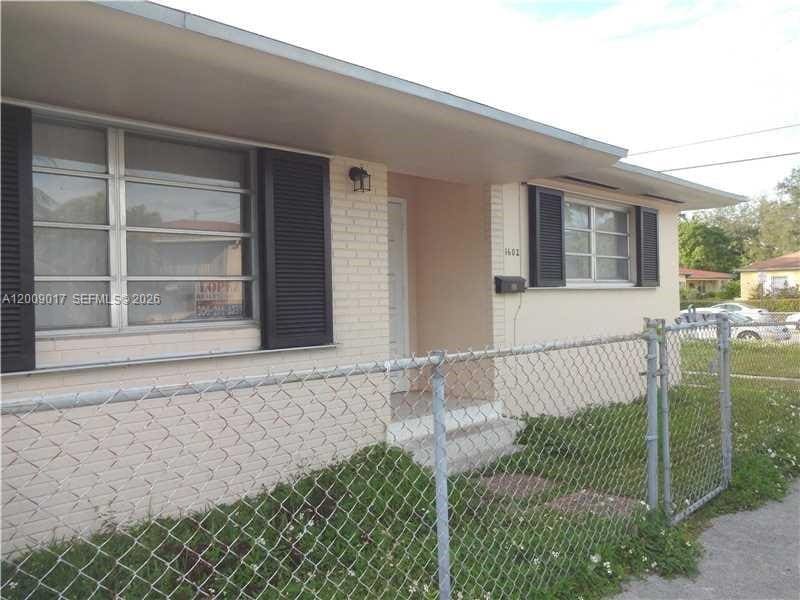 Photo - 1602 SW 25th Ave Unidad 1602