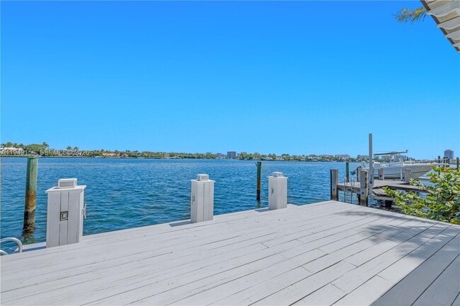 Photo - 1405 Stillwater Dr