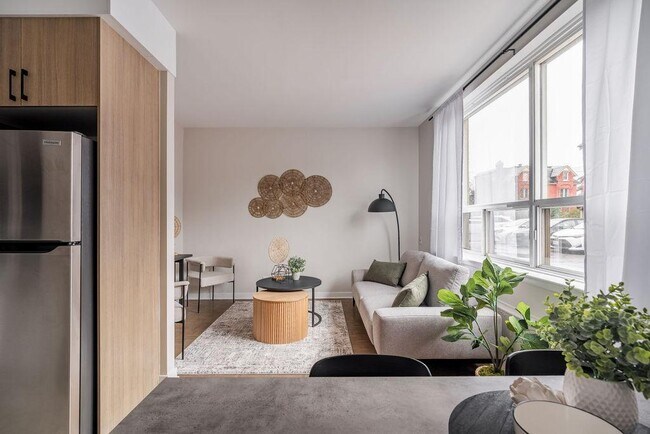 Photo - 330 Metcalfe