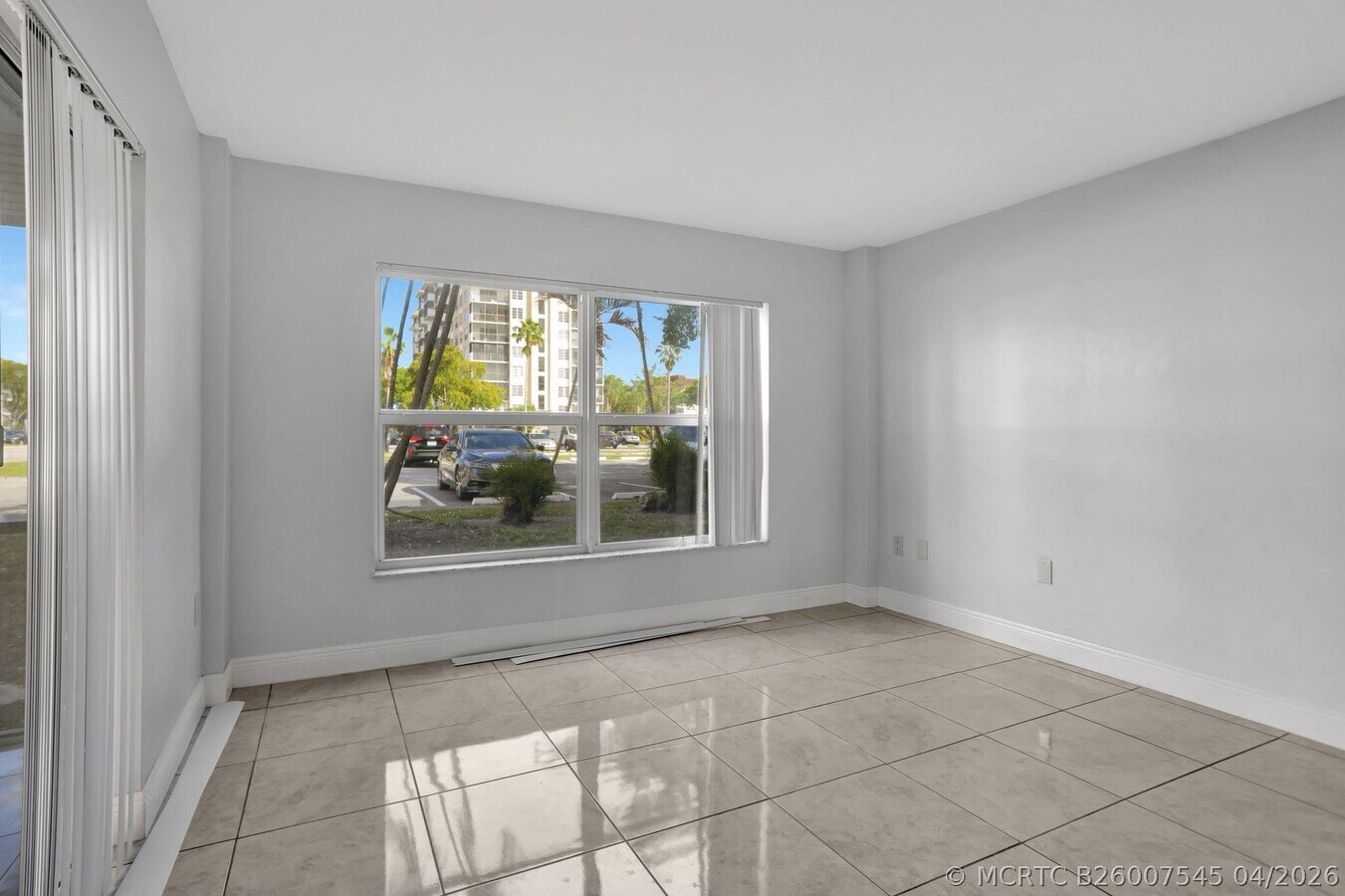Photo - 4156 Inverrary Dr Unit 111