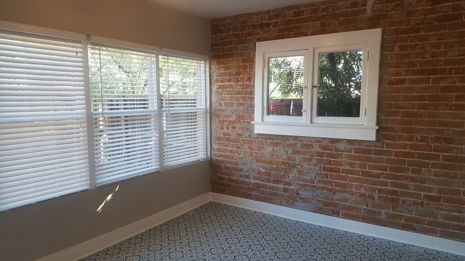 Stylish Single Bedroom, Fully Remodeled in Desirable Area!! - Stylish Single Bedroom, Fully Remodeled in Desirable Area!! Unidad 710-4