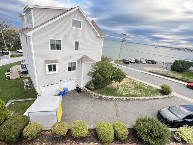 Photo - 170 Cliff Ave