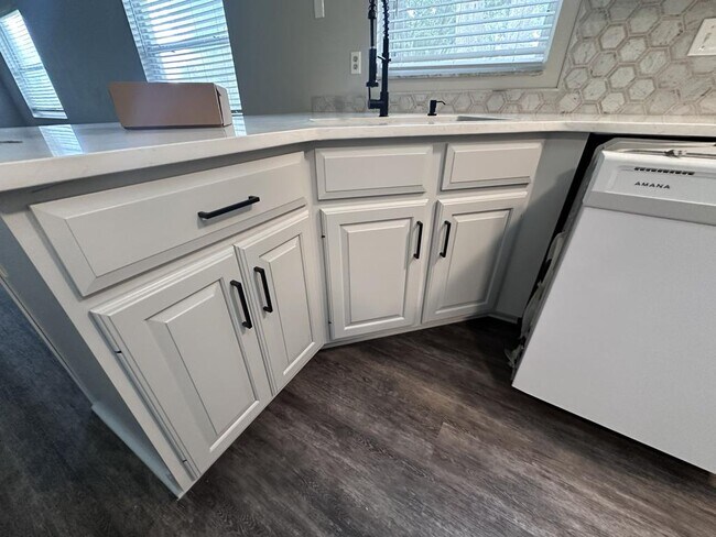 Photo - 8722 Village Green Blvd