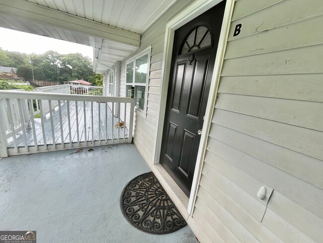 Photo - 4415 Oak St