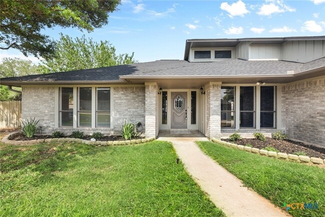 Photo - 116 Newport Dr