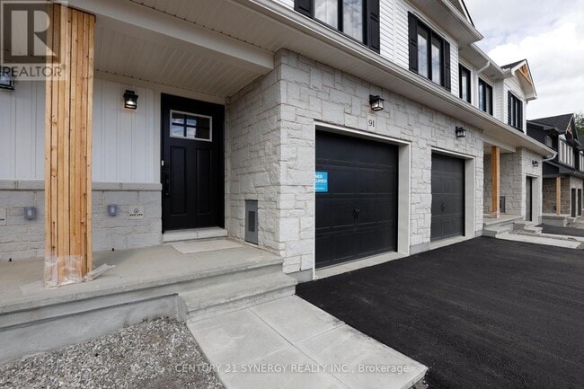 Photo - 91 Staples Blvd