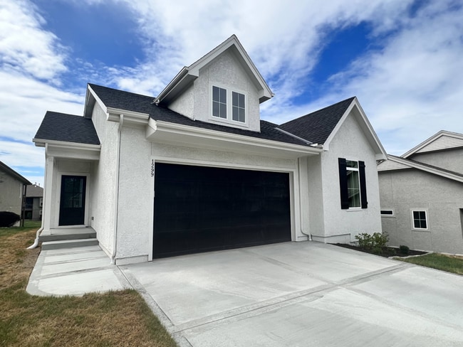 Photo - 1299 SW Heartwood Dr