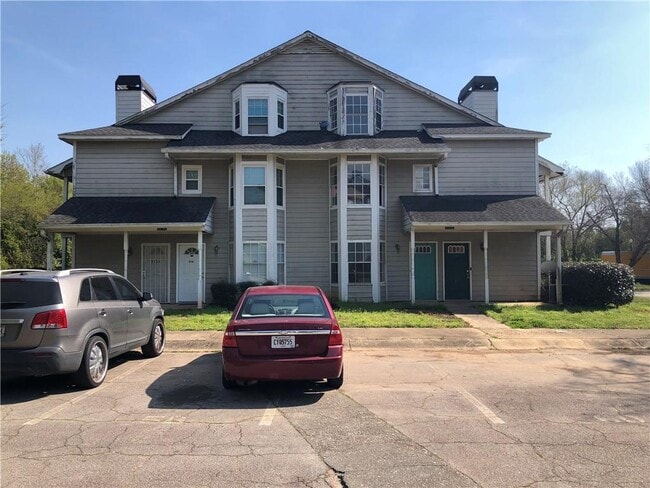 Building Photo - 9456 Cypress Ln