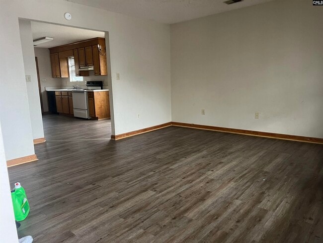 Photo - 124 Hazelwood Ct