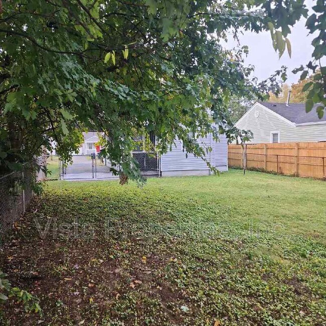 Photo - 1015 Camden Ave